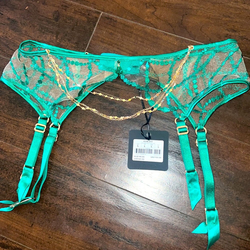 Goldy “Emerald “ Garter Belt